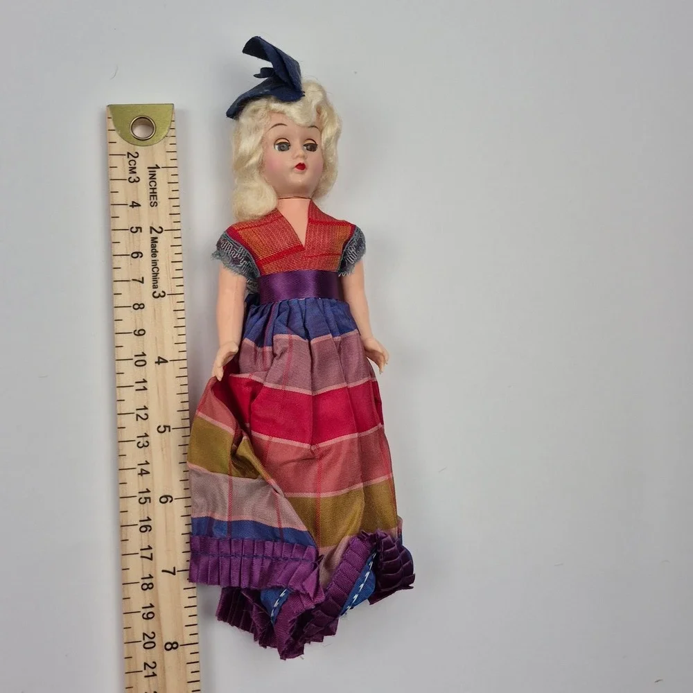 Vintage 50s 60s Sleepy Eye Doll Blonde Hair Colorful Dress Blue‎ Bow 8
